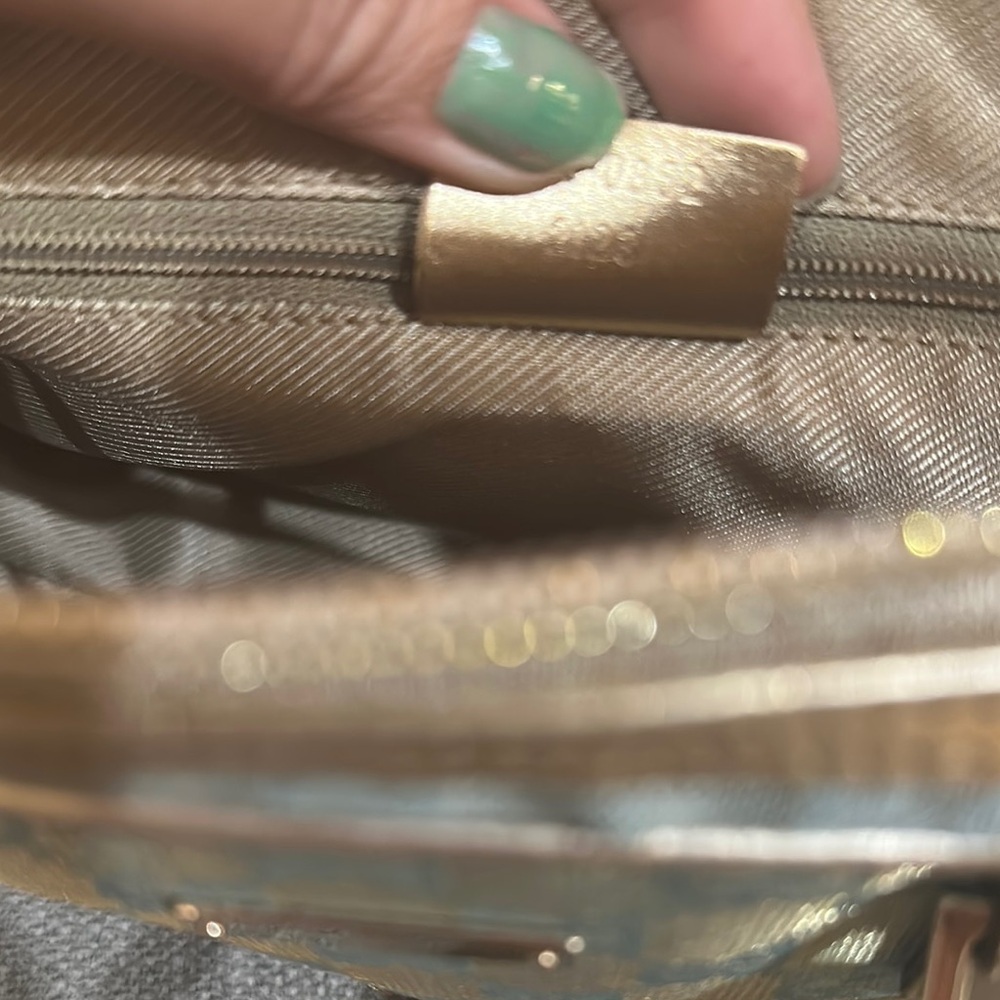 Gucci bag - Picture 14 of 17